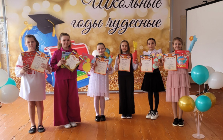 "Мисс Весна" 3-4 классы.